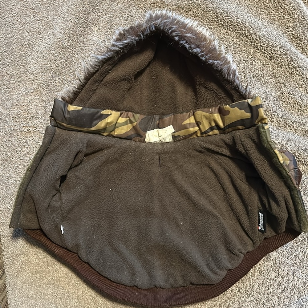 **3/$15** Pet Life hooded camouflage dog coat size small - Picture 4 of 11